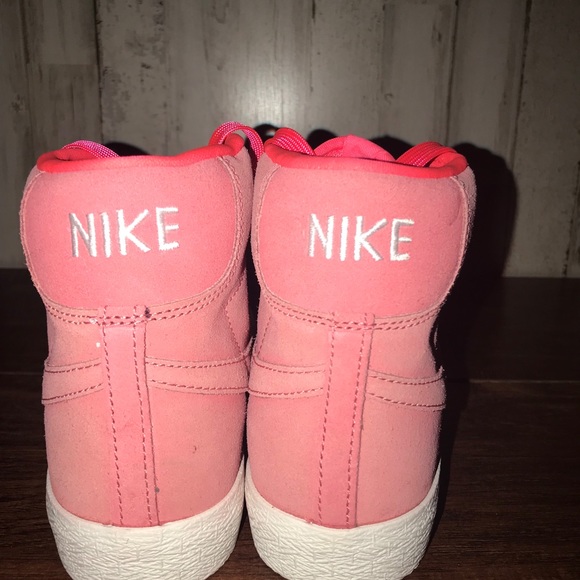 Nike high top sneakers - Picture 5 of 8